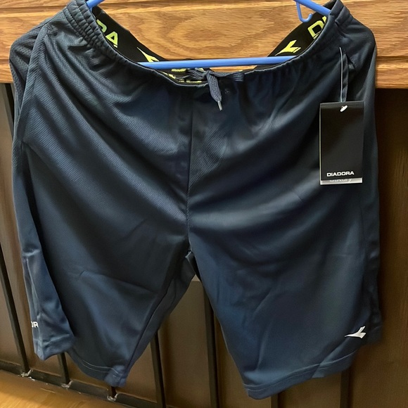 NWT Diadora Shorts for boys - Picture 1 of 4